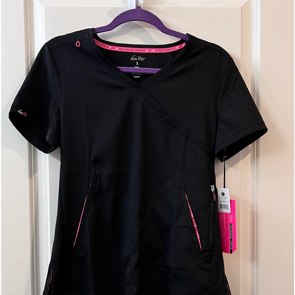 💥Brand New💥Koi lite black scrubs